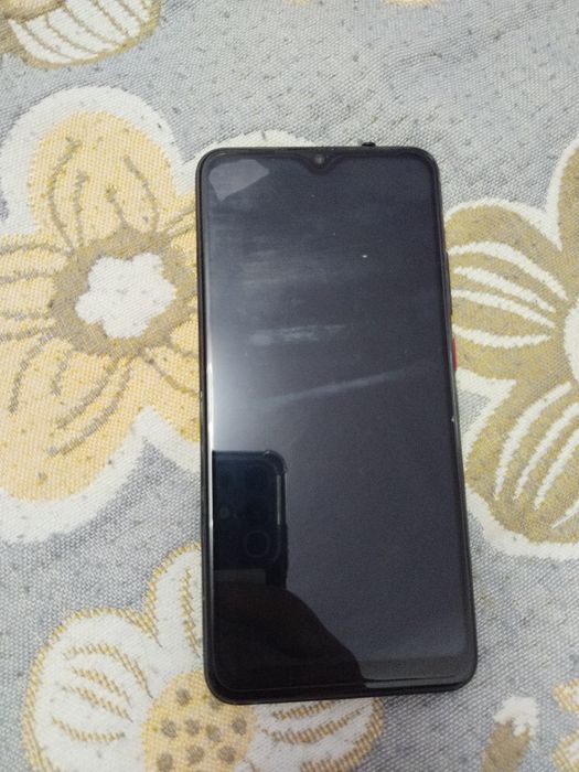 Продам телефон Vivo