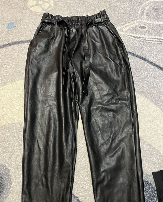 Продам штаны кожаные широкие