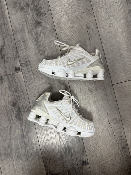 Nike Shox White