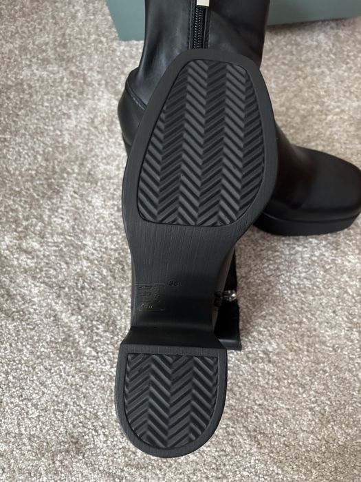 Дамски боти Minelli- ест. кожа