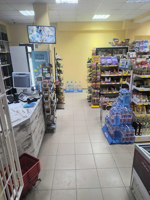 Дава се под наем Магазин в Варна, Възраждане 1 - 82 кв.м за 765 € - Снимка #10