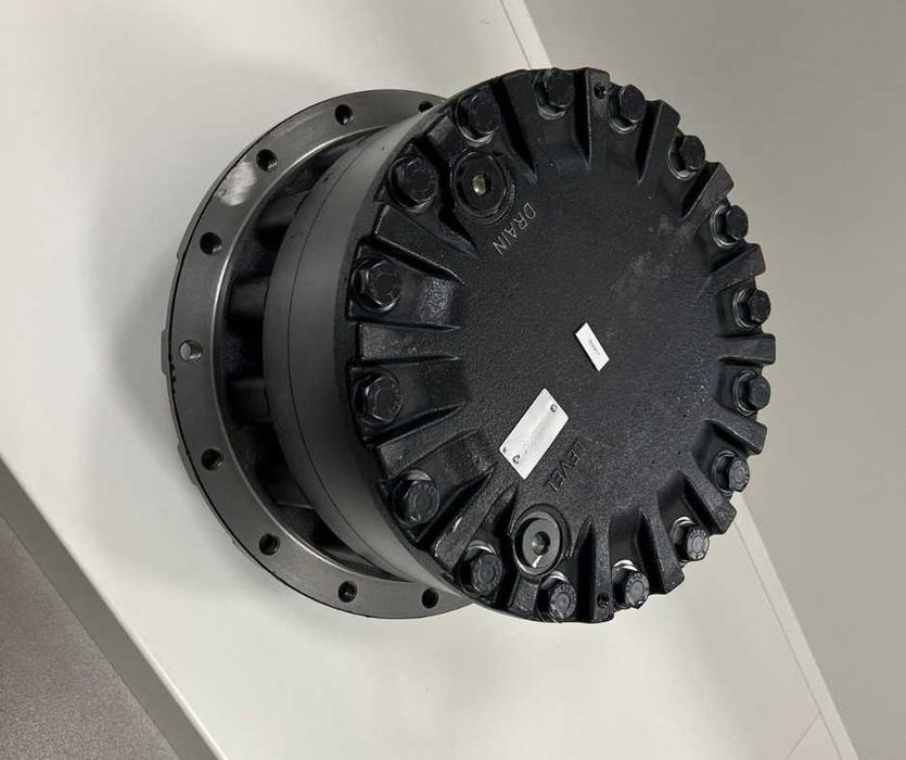 Transmisii finale pentru utilaje de construcții șenilate