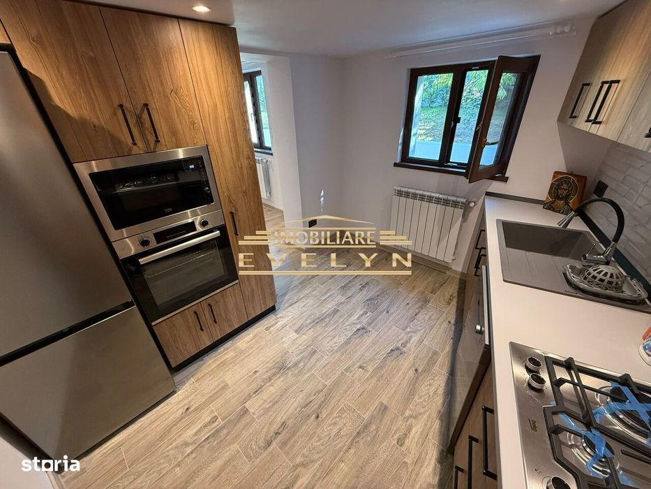 Casă de închiriat – 3 camere | Împărat Traian – Str. Oituzului