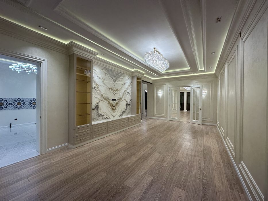 Уй сотилади  Учкахрамон гулистон масжид олдида