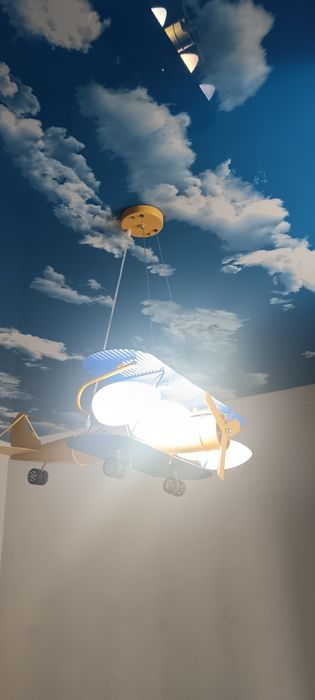 Продаём эксклюзив люстру самолёт