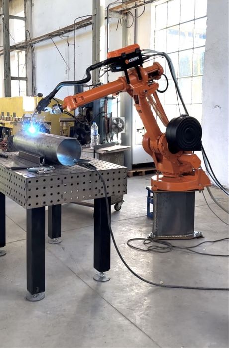 Заваръчен робот АВВ, робот за заваряване с Кеmррі заваръчен апарат