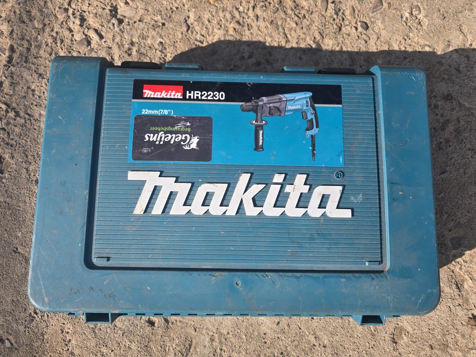 Ciocan rotopercutor Makita HR2641