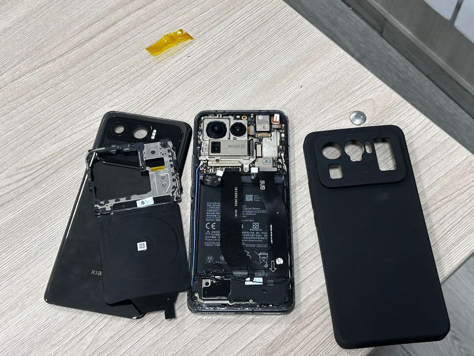 Ми 11 ультра описание ниже