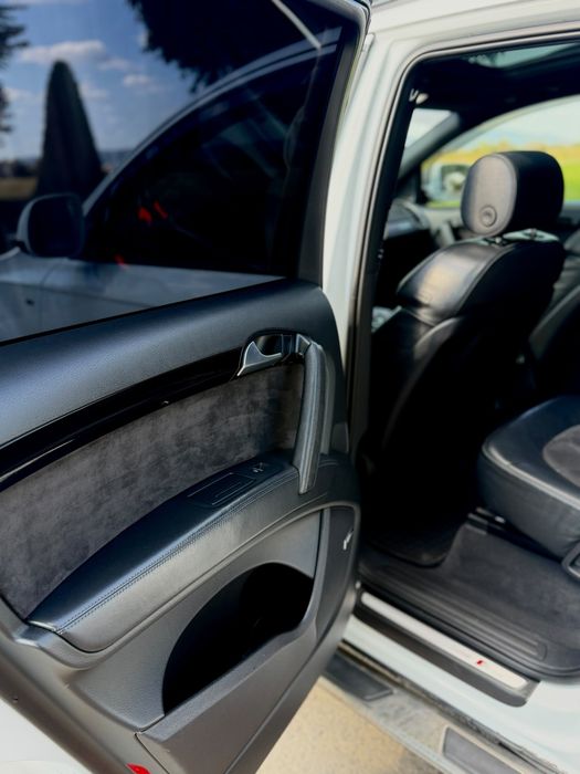 Vand Audi Q7 S-line
