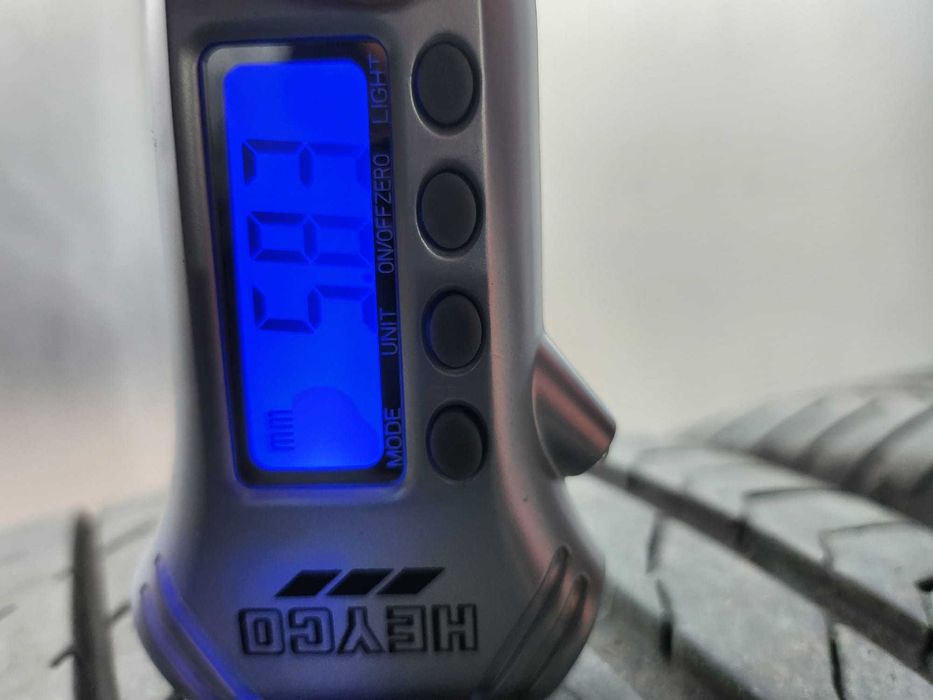 4 Anvelope vara 225/50R17   BMW X1 cu jante tabla si capace originale