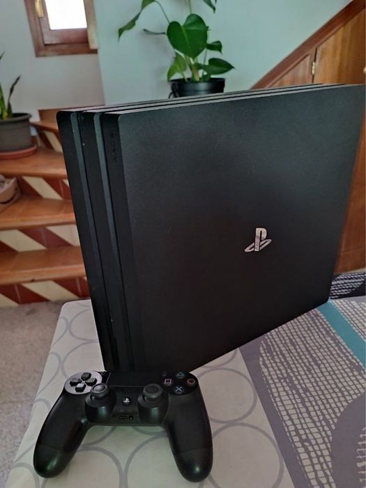 Ps4 pro есть торг!