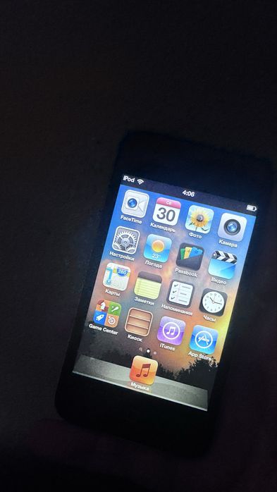 СРОЧНО ipod touch 4 64гб