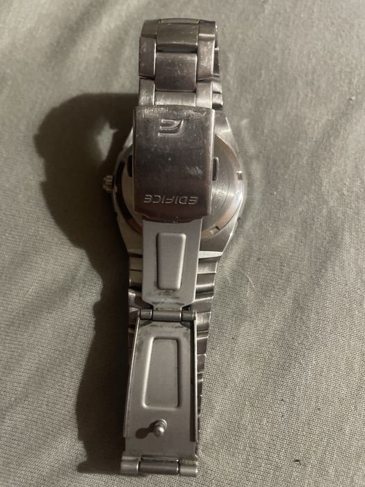 Цасовник casio edifice