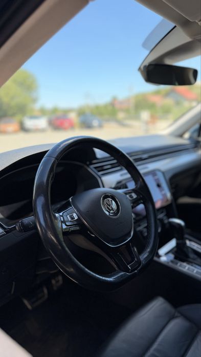 VW Passat Alltrack Digital cockpit Distronic LED