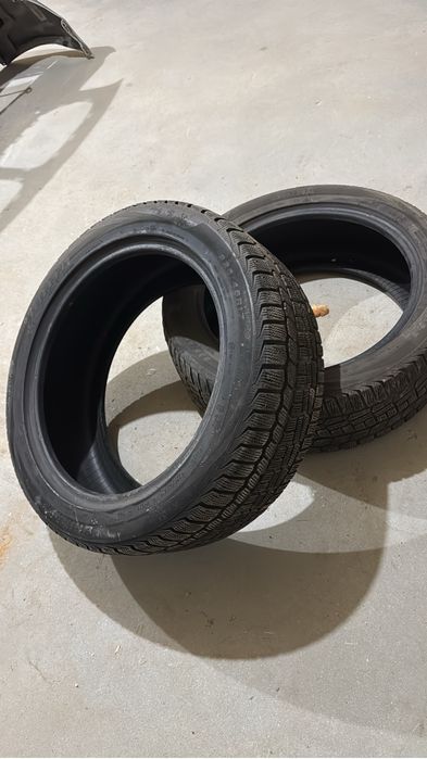 Anvelope 225 45 17 iarna  doua bucati