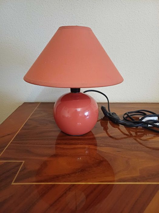 Vand veioza de masa.