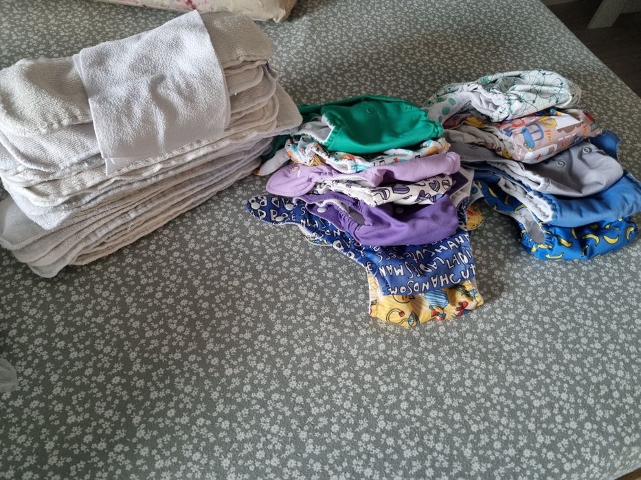 Scutece textile si inserturi