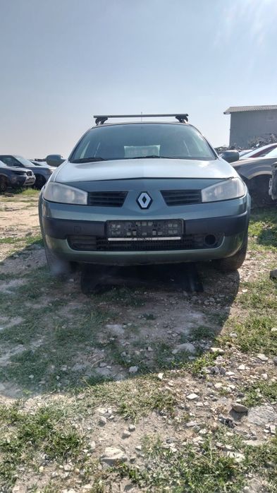 Dezmembrez Renault Megane 2 1.5 dci