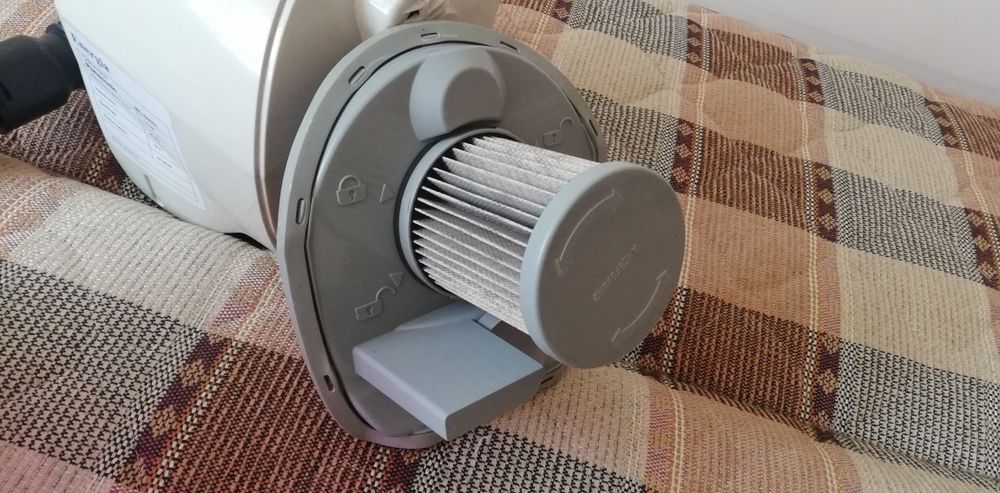 Прахосмукачка Panasonic MC-E600, 1500W