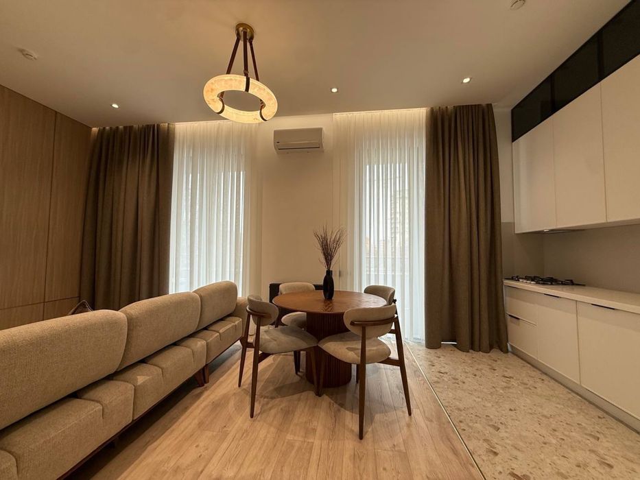 Продам ЖК Инфинити Мирабадский р