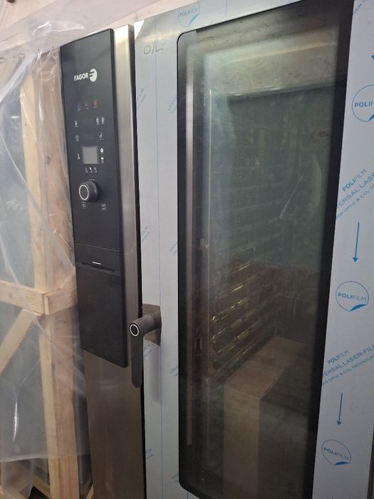Конвектомат 20 тави FAGOR нов
