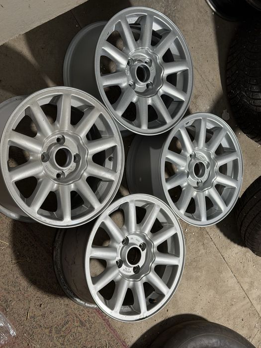 Литье Ромашки R15 Audi 80 b4