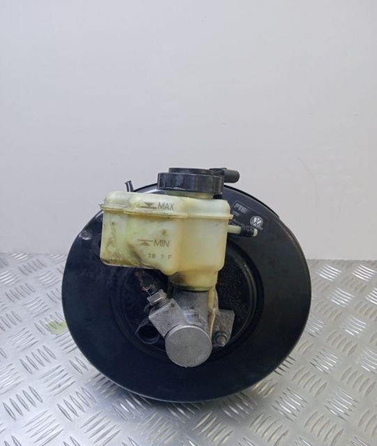 Tulumba servofrana cu pompa centrala 1K1614105AR Volkswagen VW Golf a