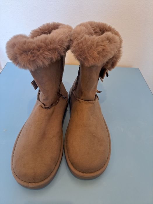 Cizme imblanite piele intoarsa