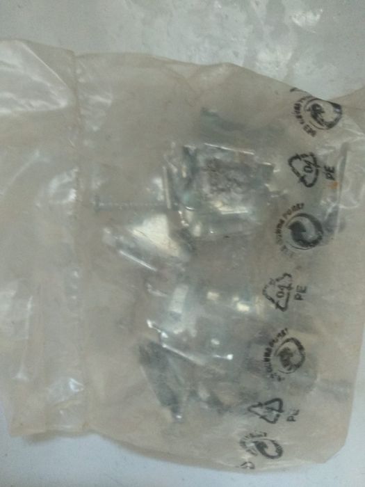 Cleme prindere chiuveta blat