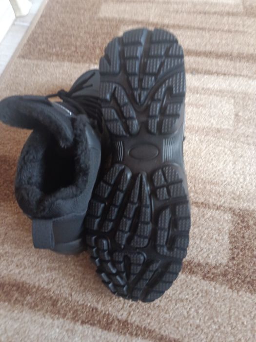 Мъжки зимни обувки с топла вата