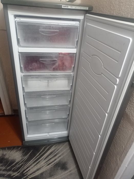 Продам морозильную камеру.