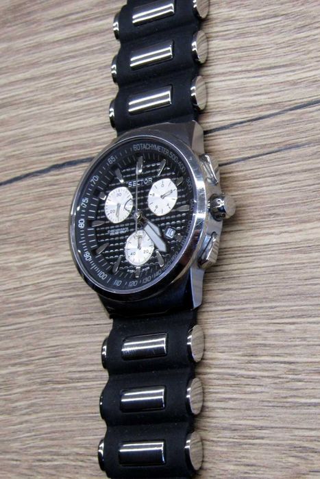 Мъжки часовник Sector 700