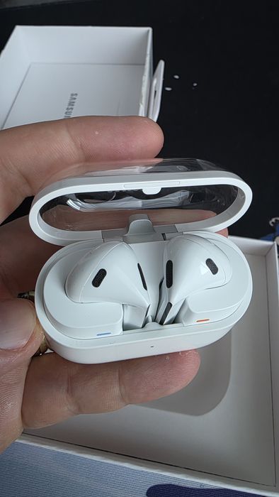 Vand casti Samsung buds 3
