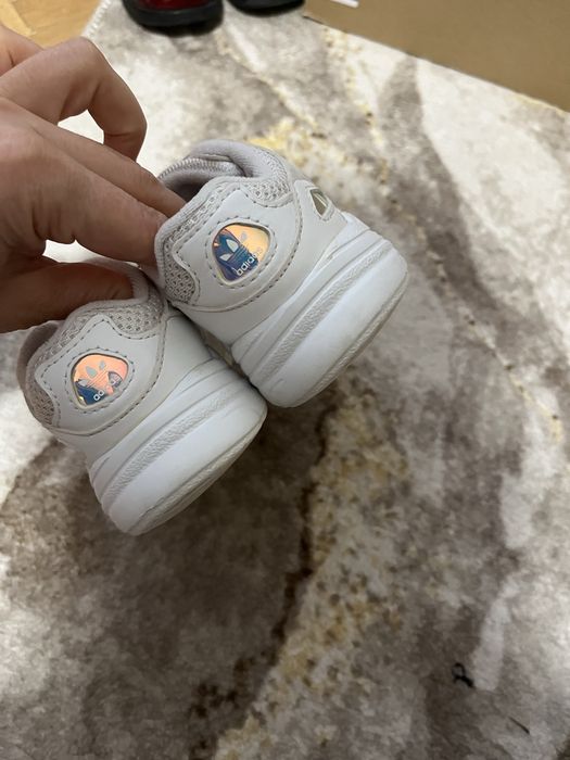 Детски маратонки Adidas Nike skechers Asics