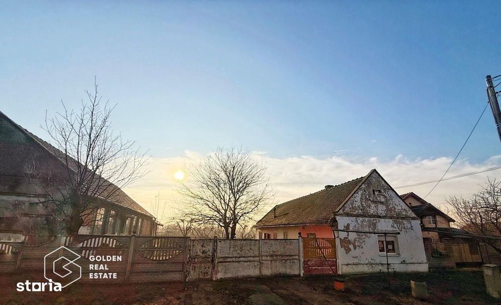 Casa in Sânmihaiu Român