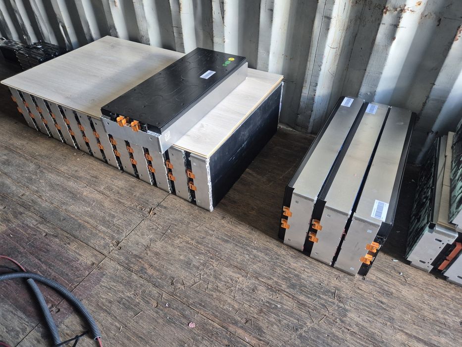 Vand baterie litiu ion 48v 12kw stocare solara fotovoltaica