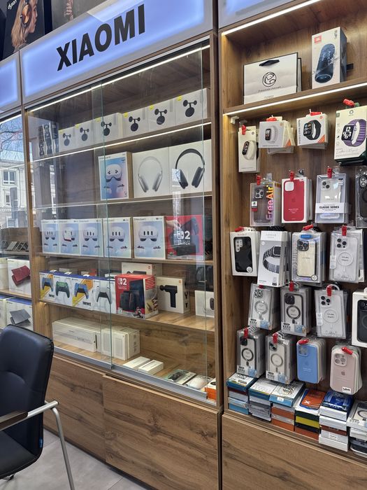 Полки /витрины/ шкафы