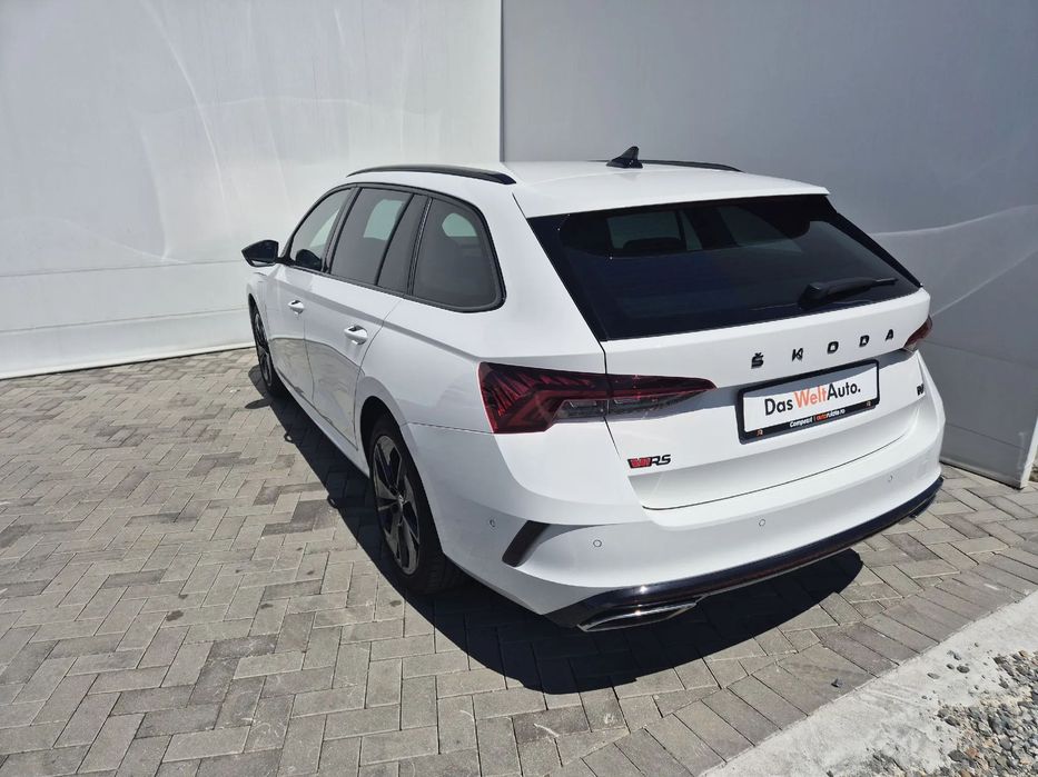SKODA Octavia Combi 2021 — imagine 3