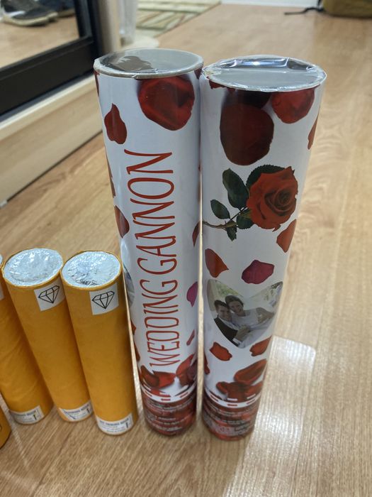 Праздничные товары