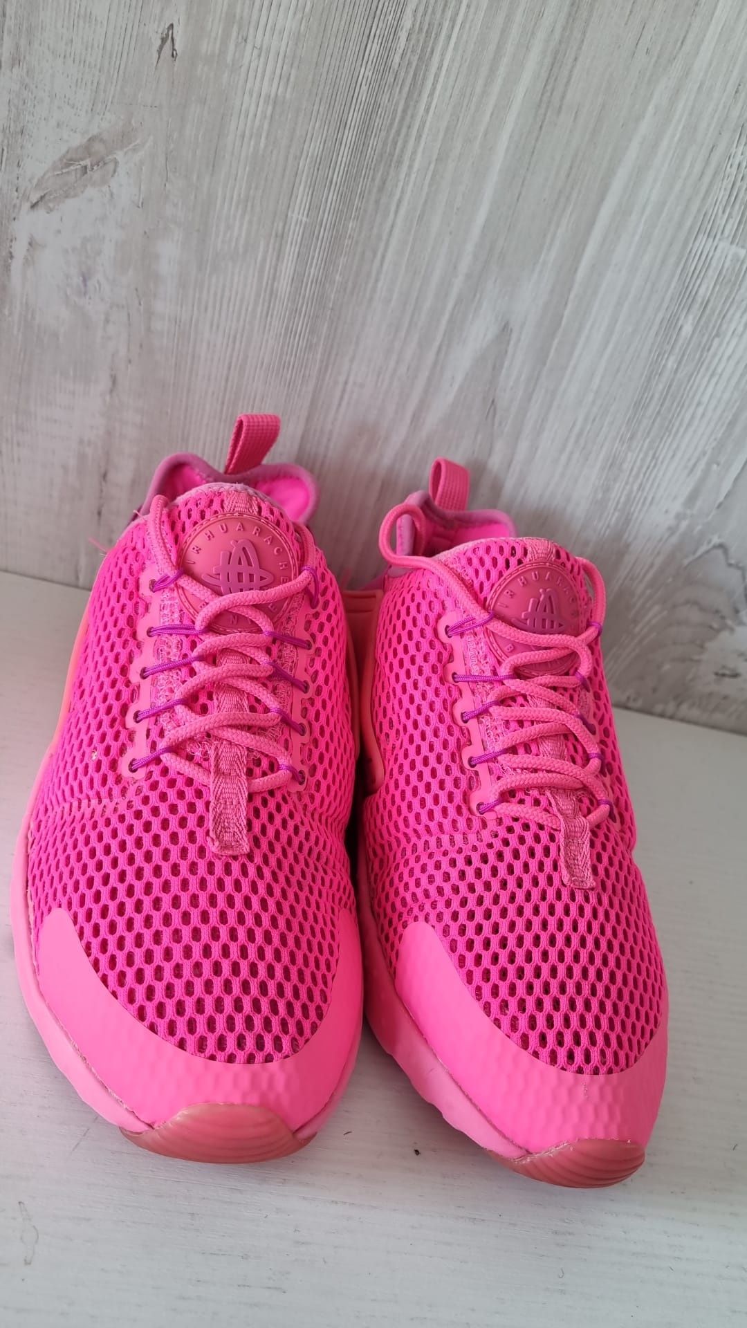 Nike air store huarache ultra pink