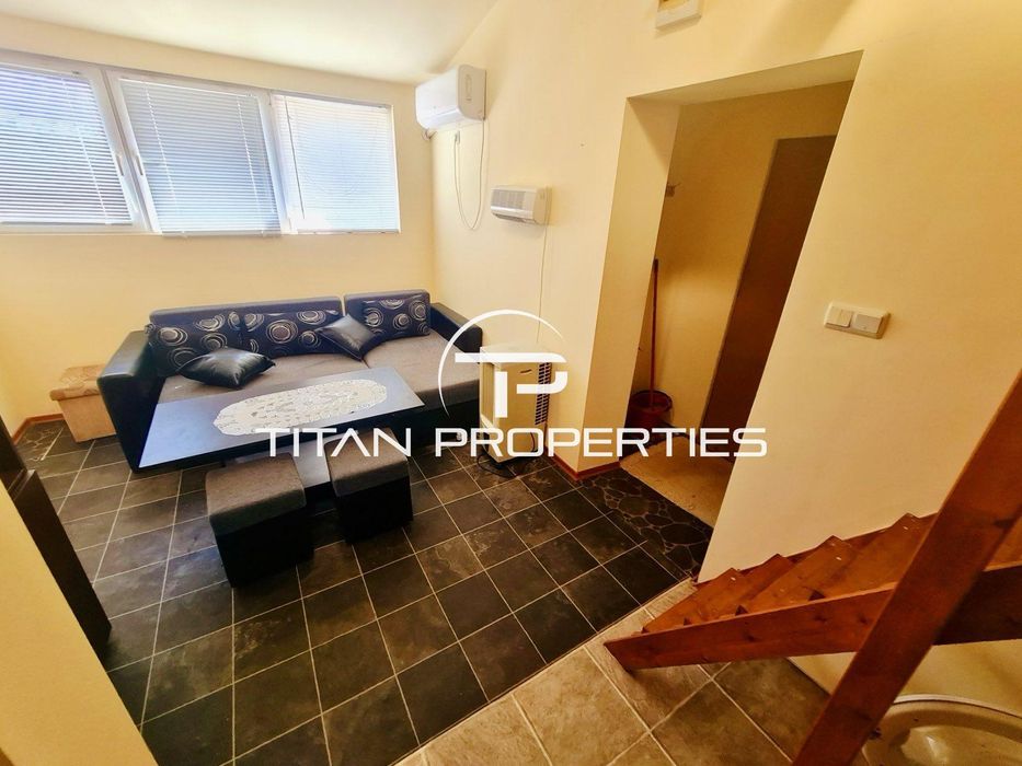 Дава се под наем Двустаен апартамент в Бургас, Център - 30 кв.м за 248.88 € - Снимка #1