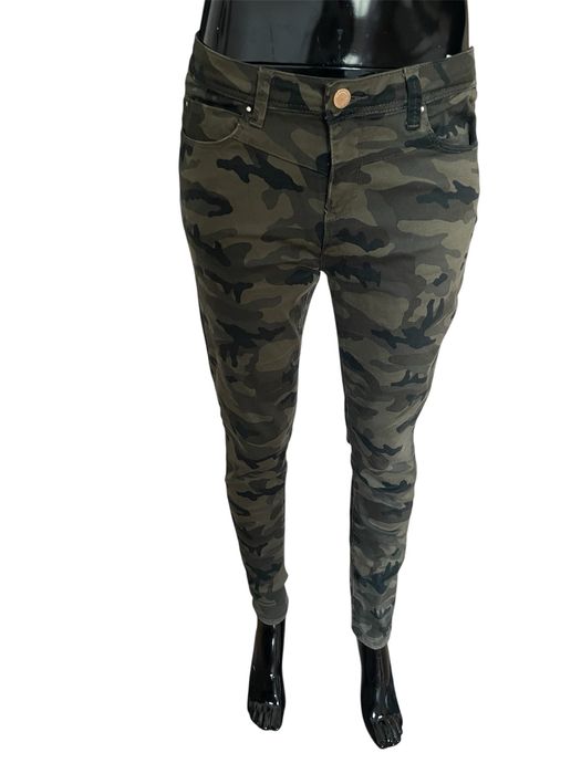 Дамски дънки, използвано състояние