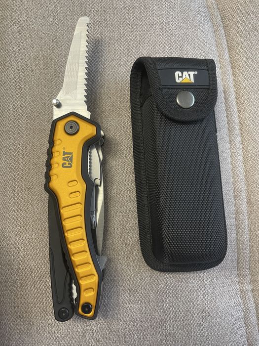 Cutit multifunctional Caterpillar