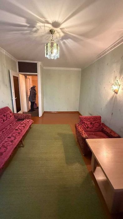 Срочно 4-хоналик квартира сотилади. Вокзал эски Билайн  Корзинка