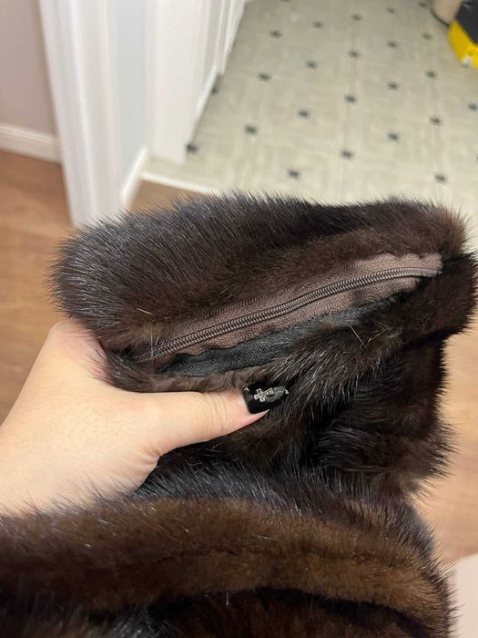 Продам норковую шубу