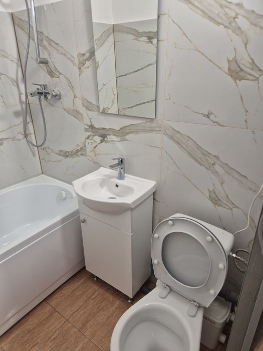 Ofer spre închiriere garsoniera in Timișoara zona UMT