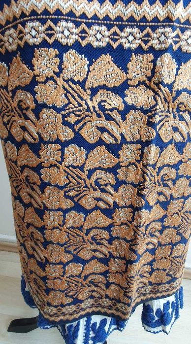 REDUCERE 20%! Costum popular (ie/camasa cu poale, fota/zadie/valnic)