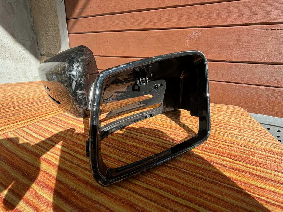 Капаци за огледала Кован Карбон мерцедес w204 w212 c207 w221 mercedes