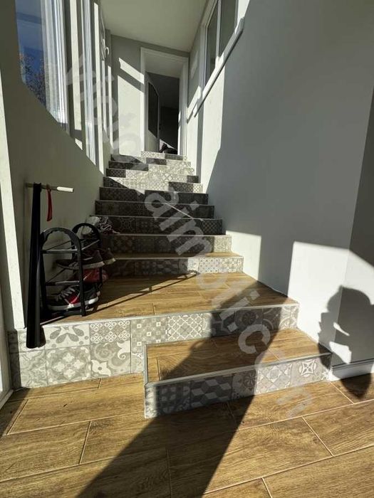 Продава се Къща в Велико Търново, Зона Б - 217 кв.м за 217 €/кв.м - Снимка #10