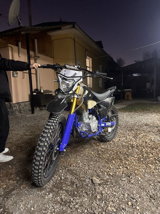 Эндуро мотоцикл 250 кубов